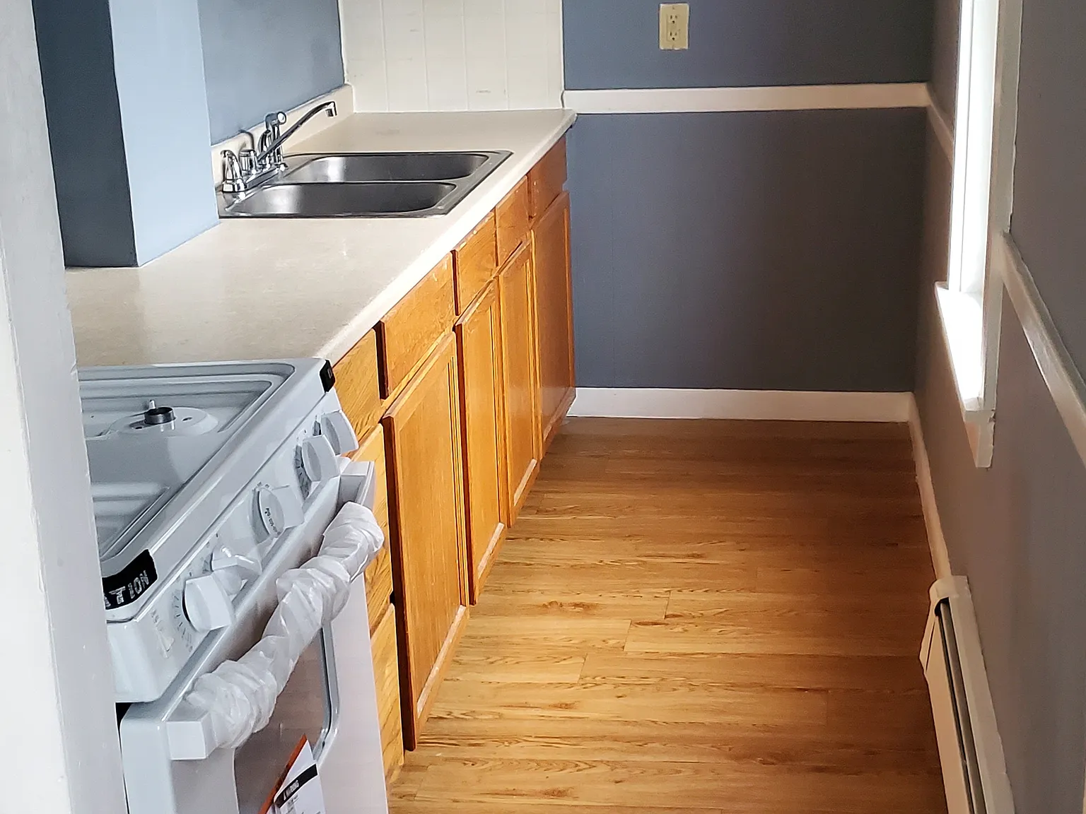 3 bed, $2,000 — Photo 4