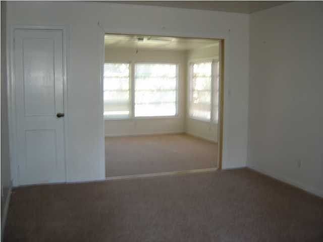 2nd image of 903 E 2nd Pl