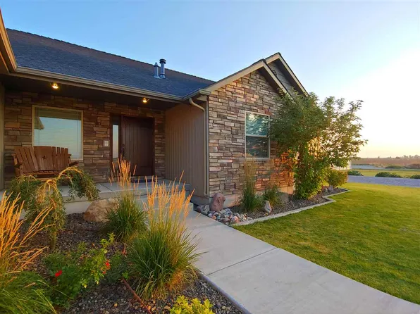 97 E 600 N, Blackfoot, ID 83221