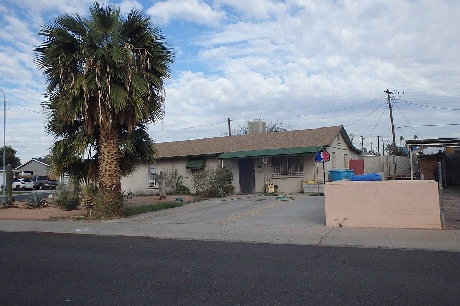 2nd image of 3656 W Turney Ave