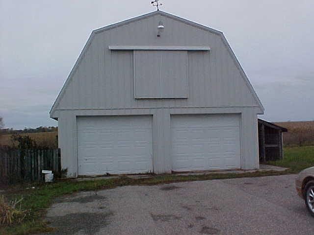 2nd image of 452 S Berridge Rd