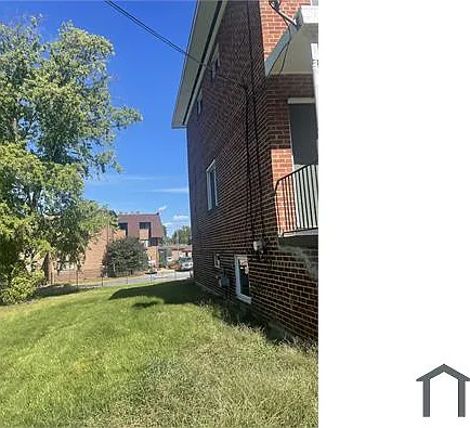 700 Neptune Ave — Photo 12