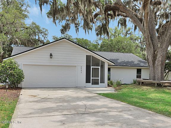 4th image of 6543 OAK Drive