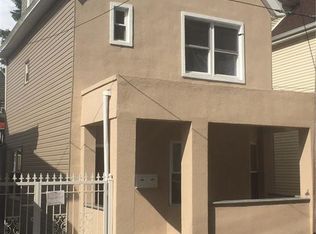 835 E 214th St, Bronx, NY 10467