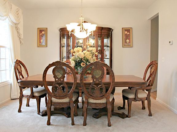 4th image of 849 Campbell Dr