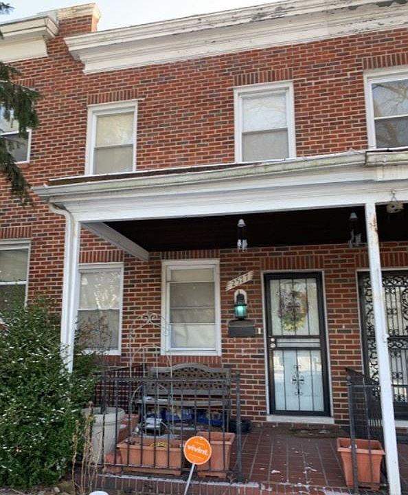 2nd image of 2577 Kirk Ave