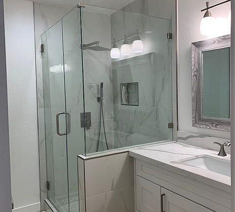 3rd image of 752 Westlite Cir