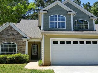 12 Black Diamond Dr, Fairburn, GA 30213
