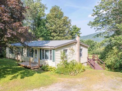 383 Daniel Webster Highway, Plymouth, NH, 03264