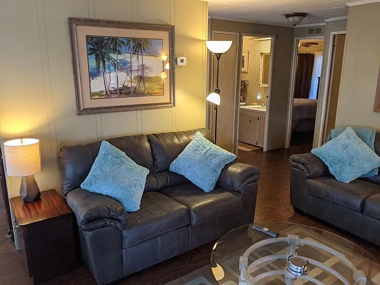 10011 Merion Ct — Photo 16