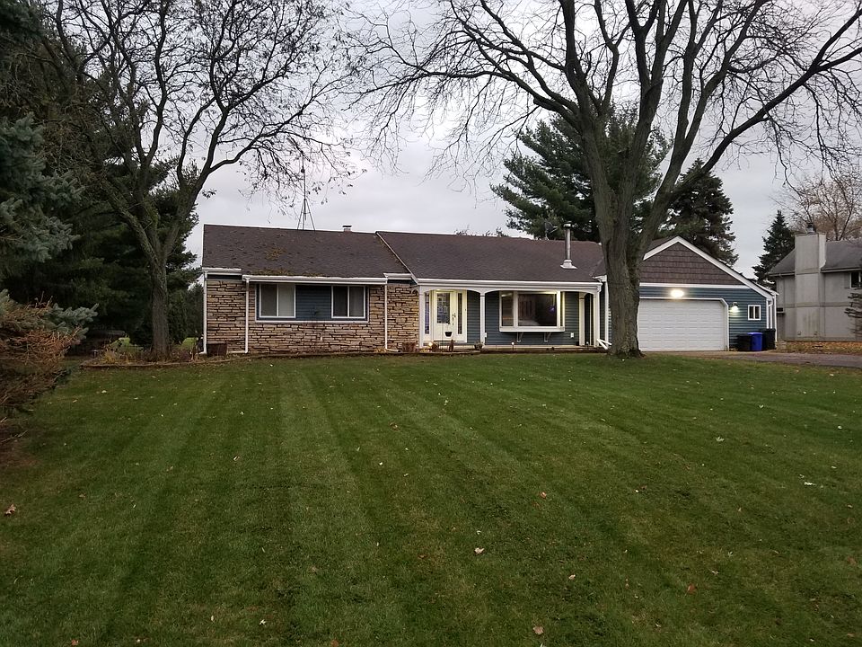 1st image of W356N5910 Meadow Ct