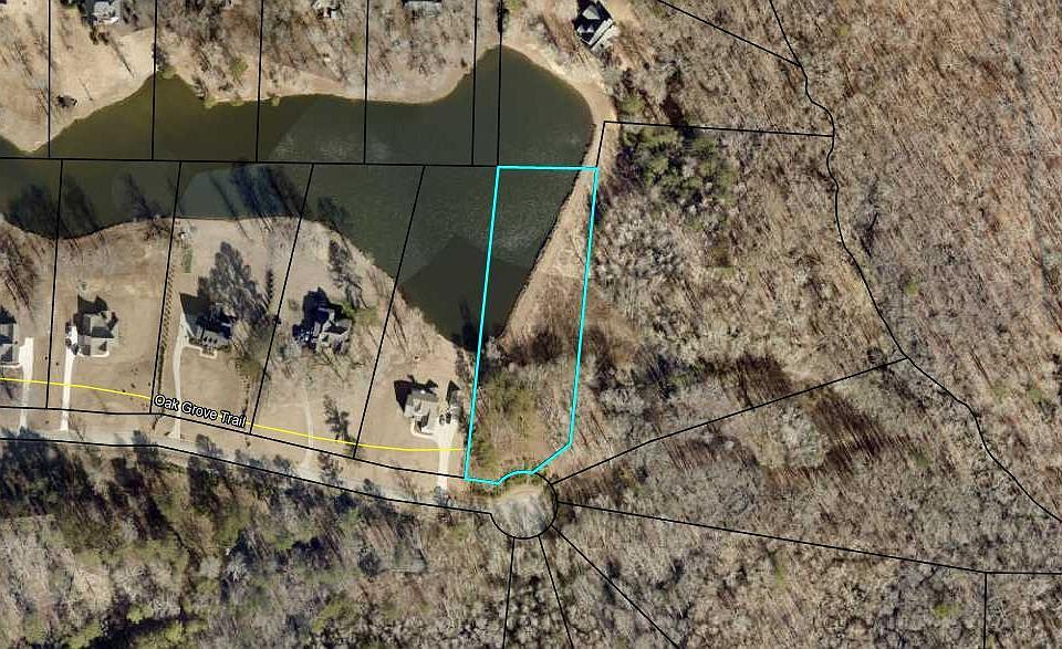 1st image of 32 Oak Grove Trl