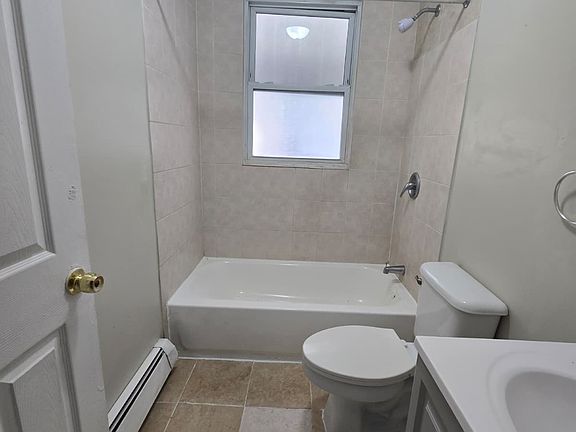 3rd image of 247 Amherst St #1LL