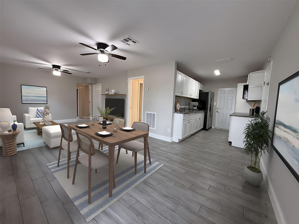1st image of 2561 NE 12th Avenue