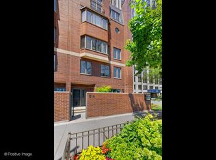1720 N La Salle St #1, Chicago, IL 60614