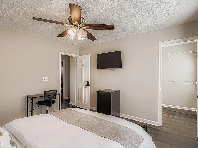 Osage Cir — Photo 3