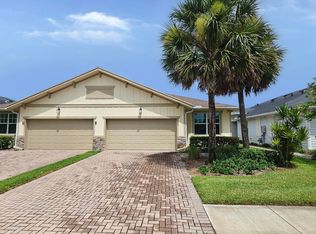 1284 Haywagon Trl, Loxahatchee, FL 33470