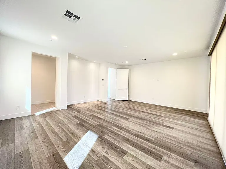10743 Patina Hills Ct — Photo 27