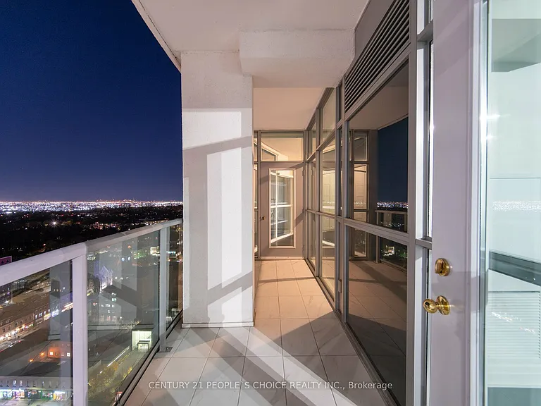 9 George St N #2602 — Photo 25
