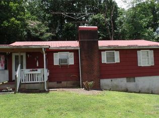 150 Beauty St, Elkin, NC 28621