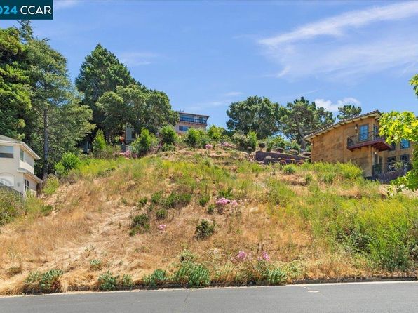 1550 Regency Ct, El Cerrito, CA 94530