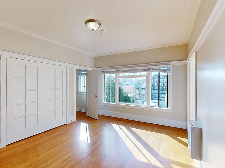 755 O'Farrell Street — Photo 2