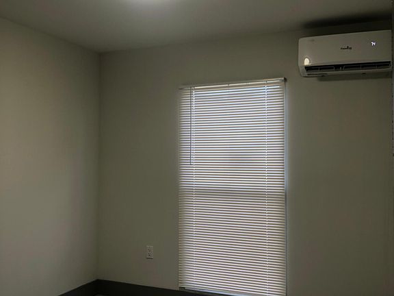 4th image of 4860 NW 21st Ave