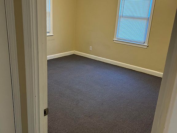 4th image of 4511 Avondale St APT 204