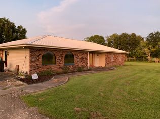 1828 Robert Rd, Erath, LA 70533