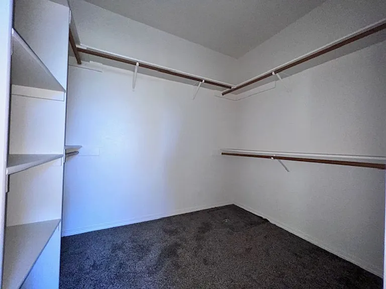 3134 N Blue Springs Ave — Photo 23