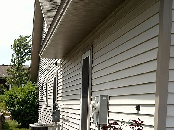 2nd image of 500 Brookstone Cir