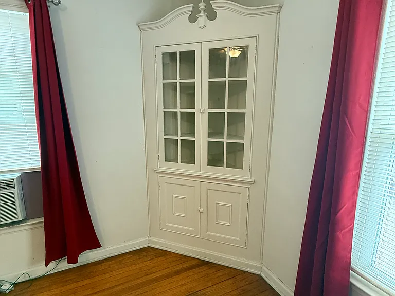1109 G St #A — Photo 13