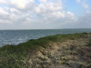 210 Retreat Dr, Taft, TX 78390