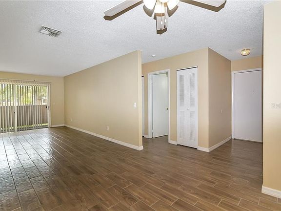 5th image of 638 Kenwick 205 Cir
