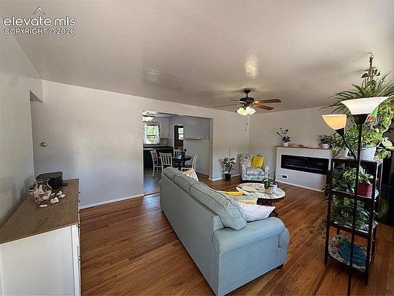 5th image of 1109 Mass St
