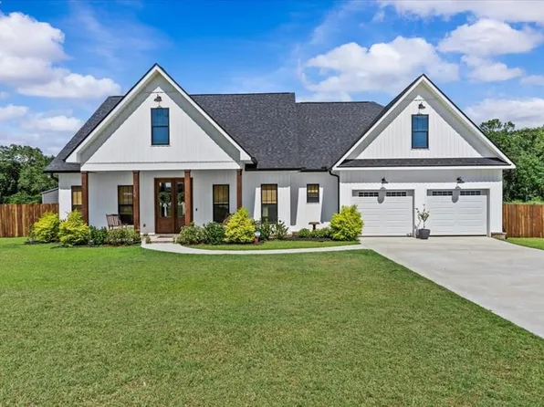 1579 National Rd, Dothan, AL 36301