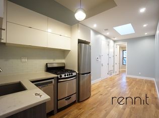 377 Manhattan Ave APT 3L, Brooklyn, NY 11211