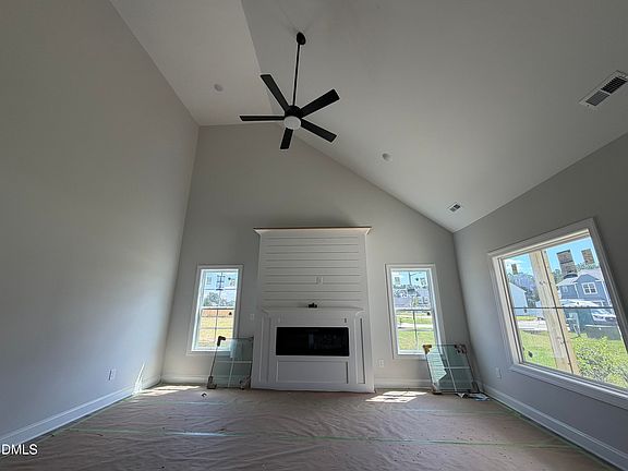 5th image of 1564 Eastbay Dr