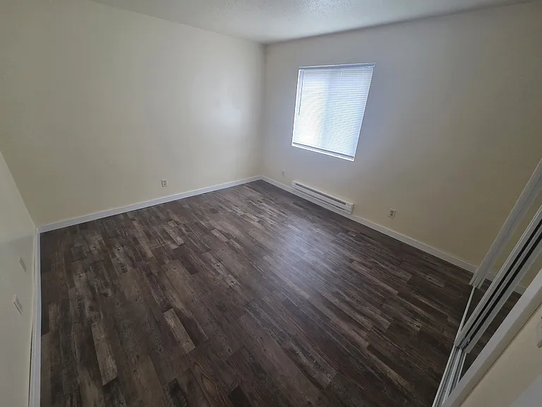 906 Hill St #109 — Photo 14