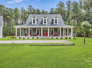 182 Old River Rd, Bloomingdale, GA 31302