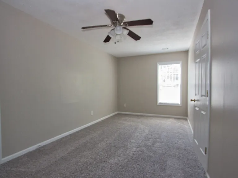 3292 Shady Valley Ct — Photo 24