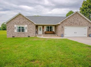 645 Bryce View Ln, Sevierville, TN 37876