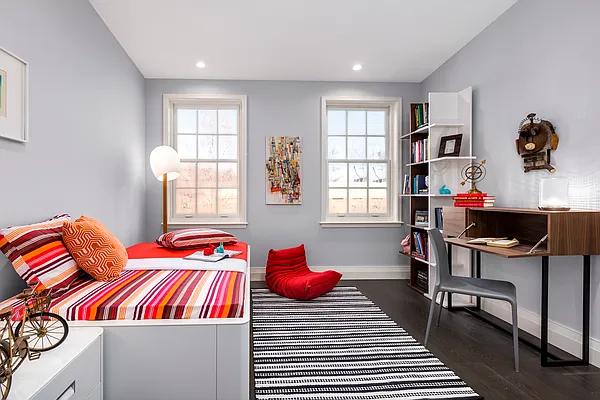 Rented by Douglas Elliman | media 9