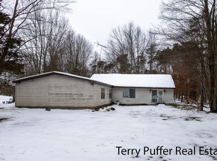 3655 Dalson Rd, Twin Lake, MI 49457