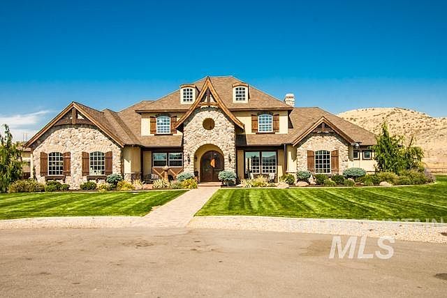 1st image of 5966 W Echanove Dr