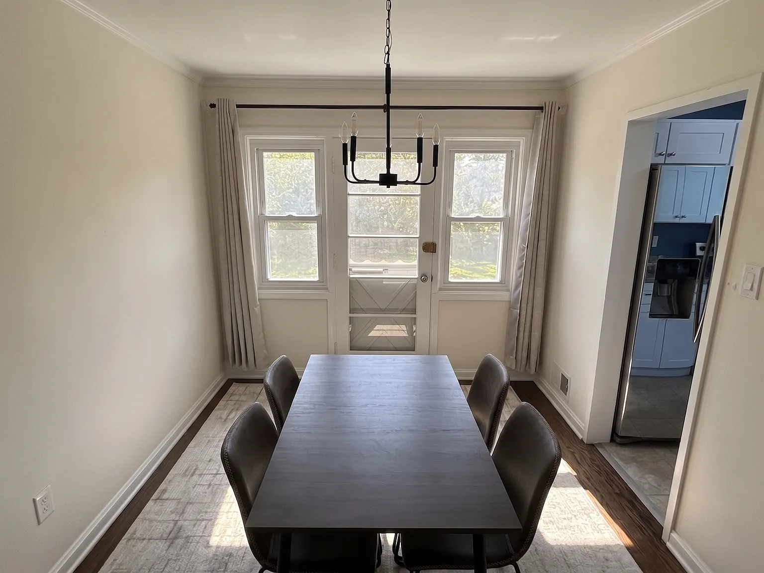 5 bed, 1232 sqft, $4,000 — Photo 4