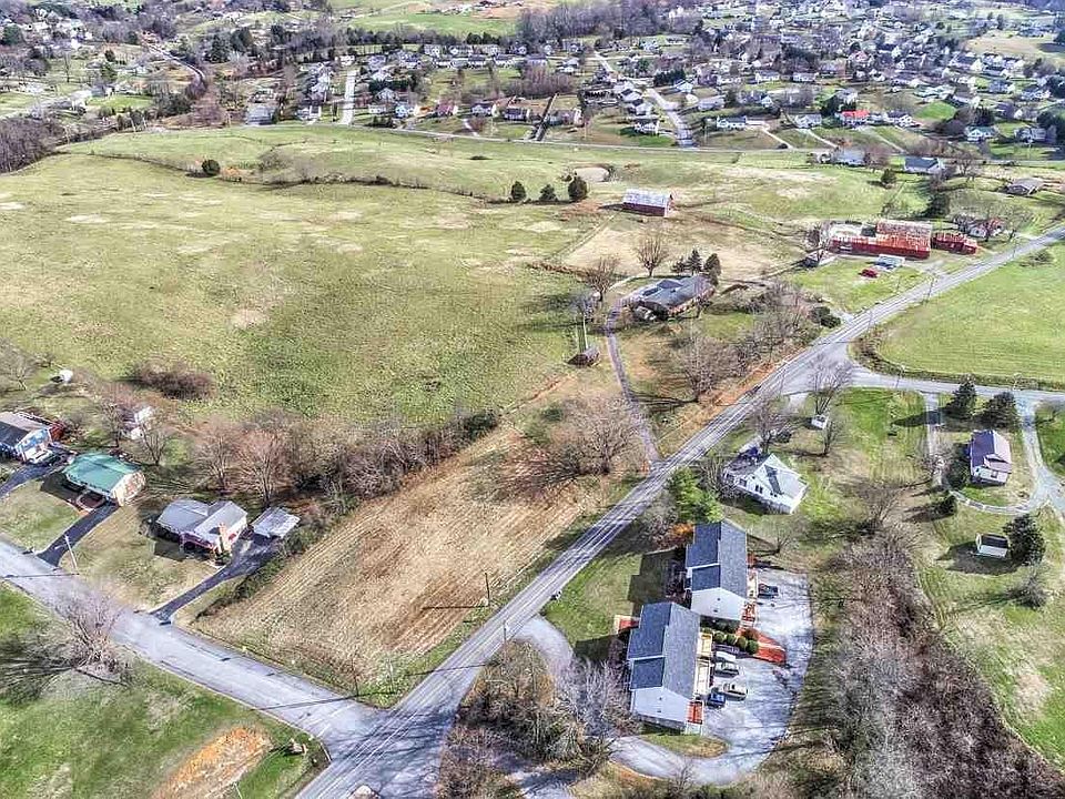 1st image of 16 Old Embreeville Rd
