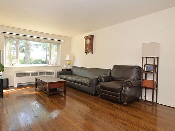 5th image of 212-25 15th Ave #293