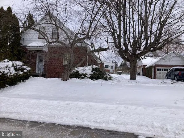 502 S Shenandoah Rd, Ringtown, PA 17967