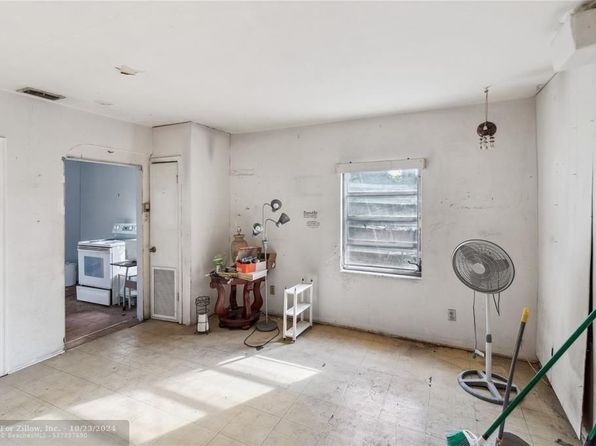 miami-florida-442004746 picture